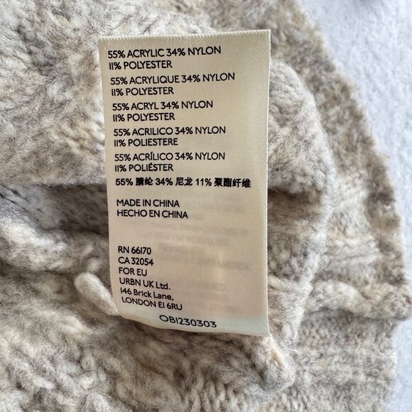 FREE PEOPLE Molly Heather Gray Oversized Cable Knit Grandpa Cardigan NWOT - Picture 8 of 10